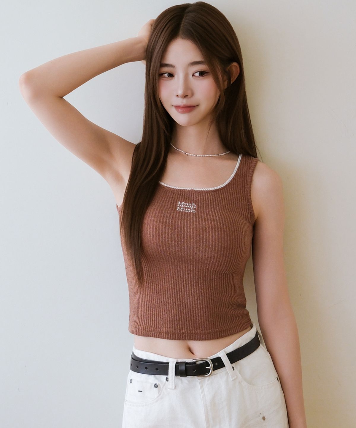 무아무아(MUAHMUAH) 레이스 스퀘어 넥 슬리브리스 [4color]