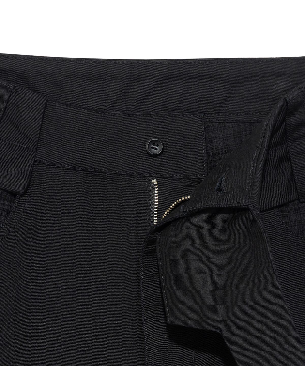 더콜디스트모먼트(THE COLDEST MOMENT) TCM belted check panel pants (black)