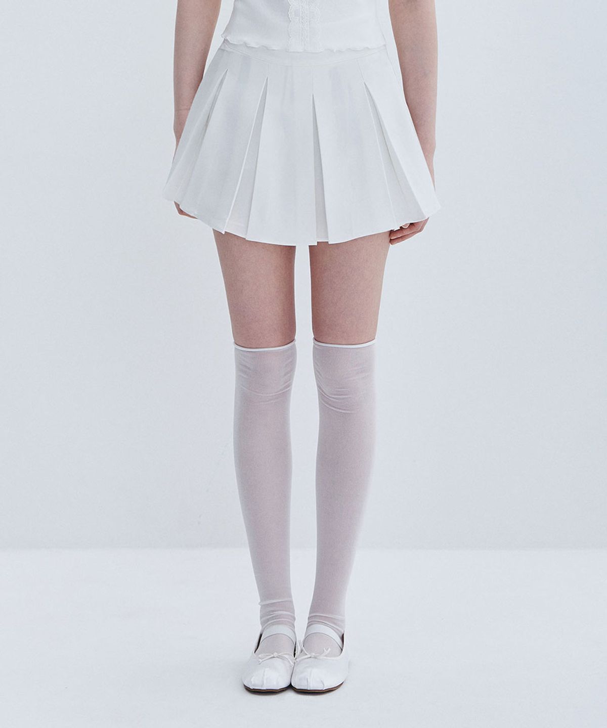 모아벨(MOABEL) CLASSIC PLEATS TENNIS SKIRT - WHITE