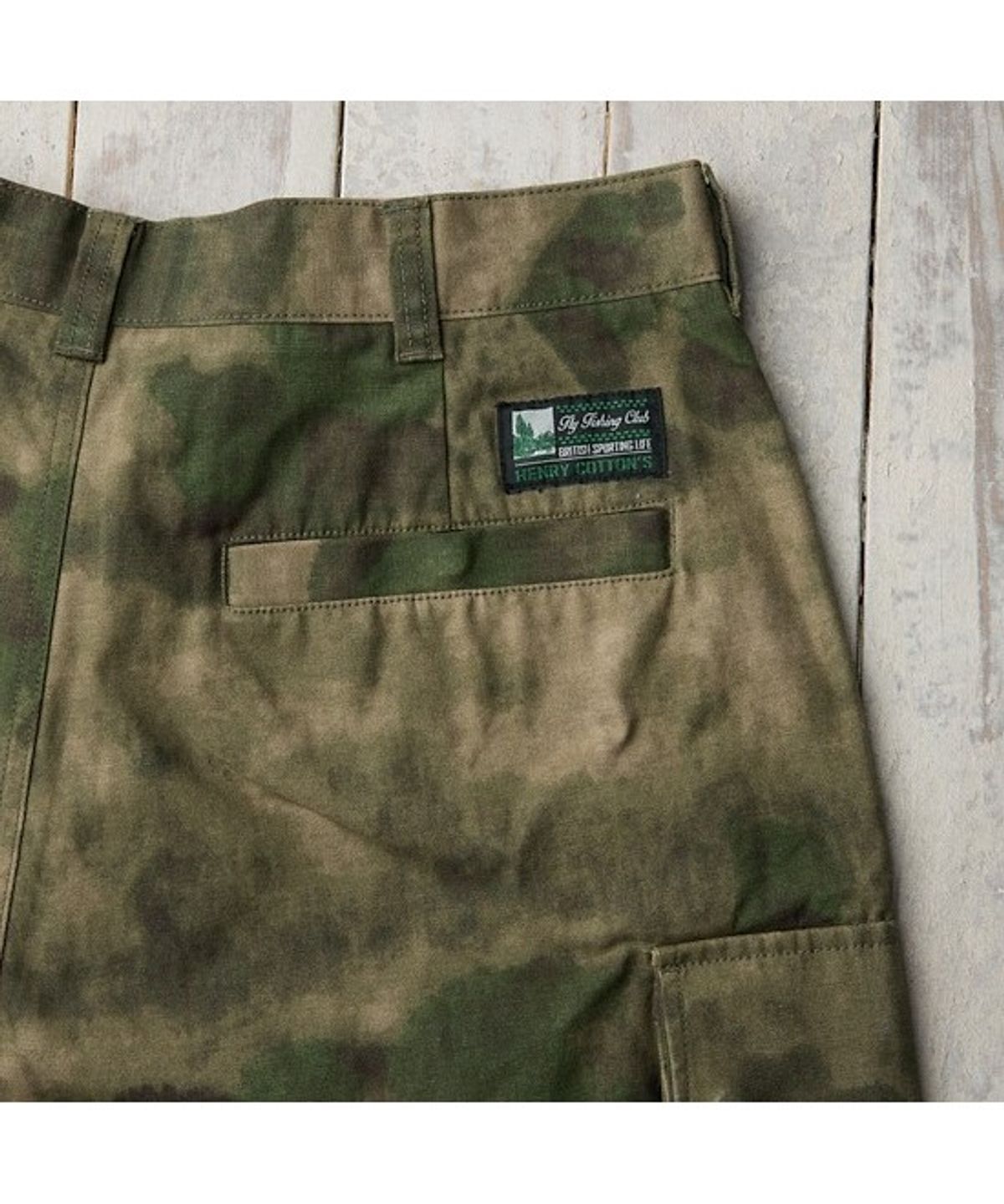 헨리코튼(HENRY COTTONS) [Fly Fishing Club] British Utility Short  Camouflage  AZPOM26220OGX