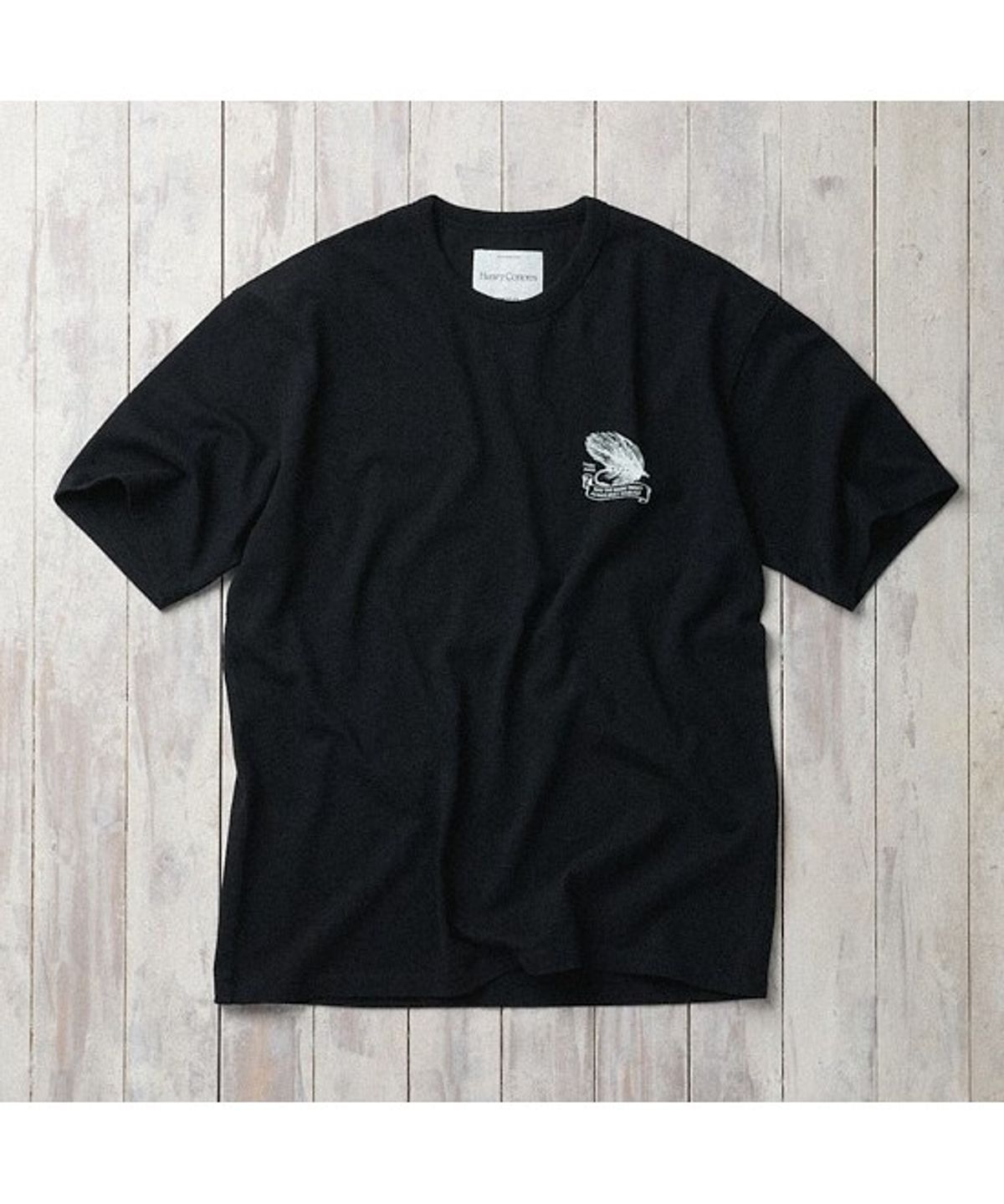 헨리코튼(HENRY COTTONS) [Fly Fishing Club] Fishing Graphic Round T-Shirt AZTAM26220BKX