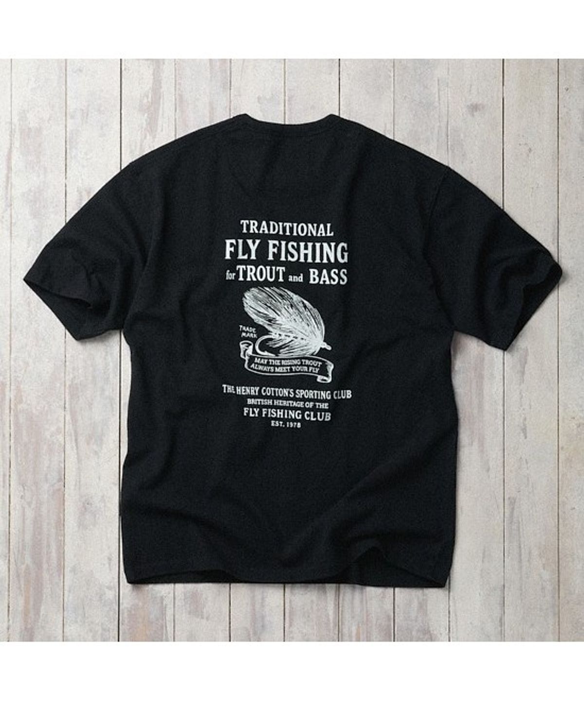 헨리코튼(HENRY COTTONS) [Fly Fishing Club] Fishing Graphic Round T-Shirt AZTAM26220BKX