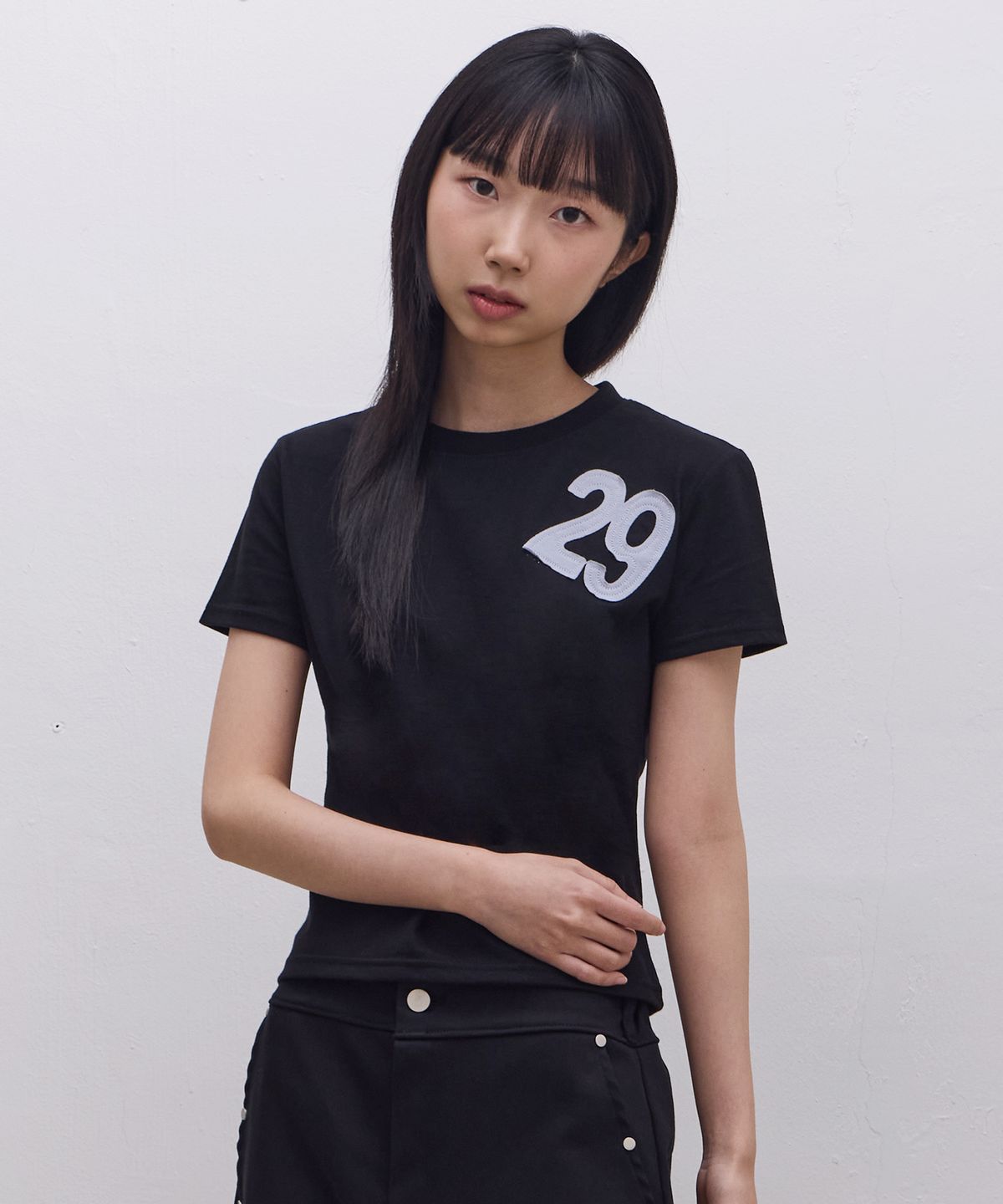 에브리시(EVERYASY) 29패치 반팔 티셔츠 (블랙)