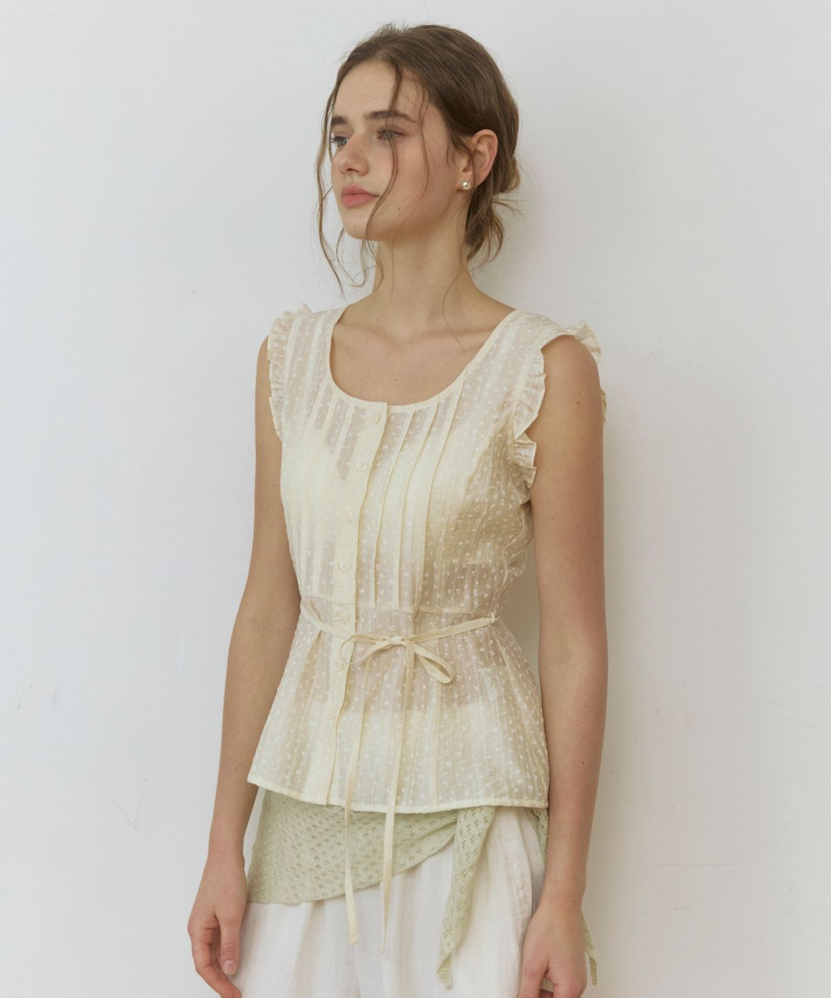 어다울(ADAUL) Frill mini flower see through blouse - cream