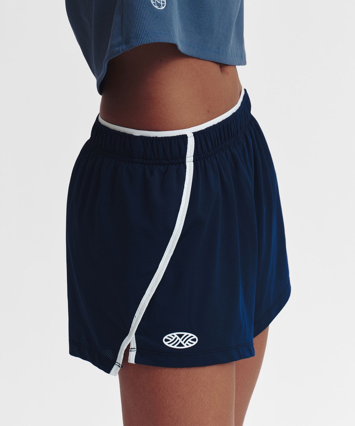 미나수(MENASOO) Mesh Runner Soft Shorts