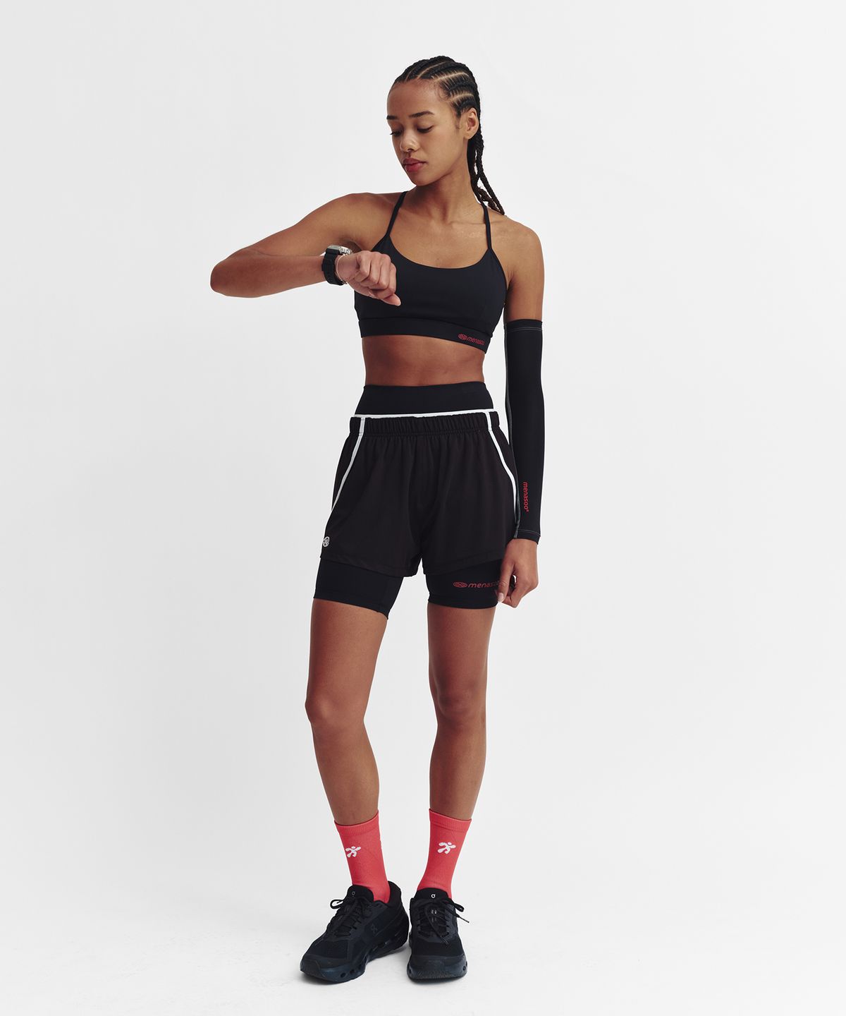미나수(MENASOO) Mesh Runner Soft Shorts