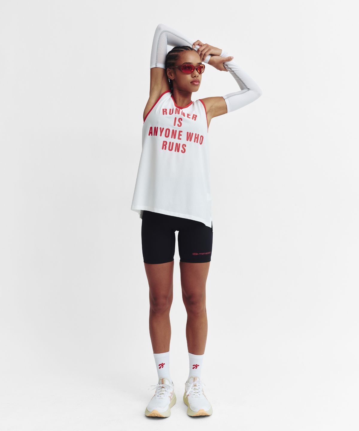 미나수(MENASOO) Mesh Runner Club Sleeveless Top