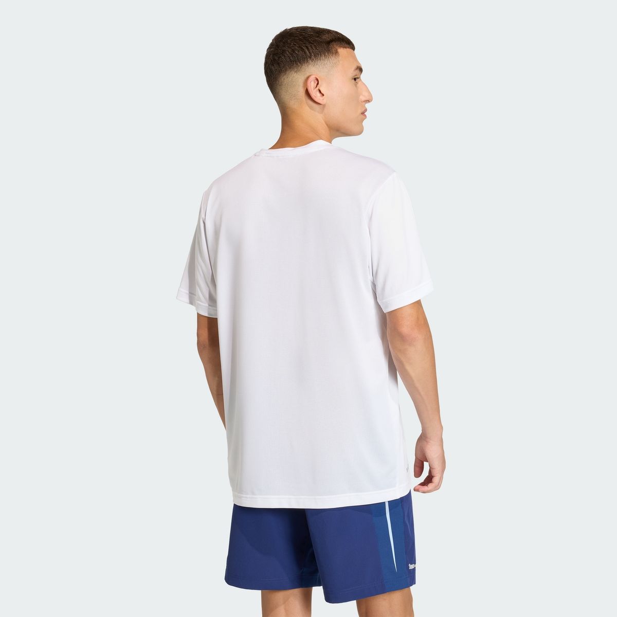 아디다스(ADIDAS) 테크 어패럴 티셔츠 KE4899