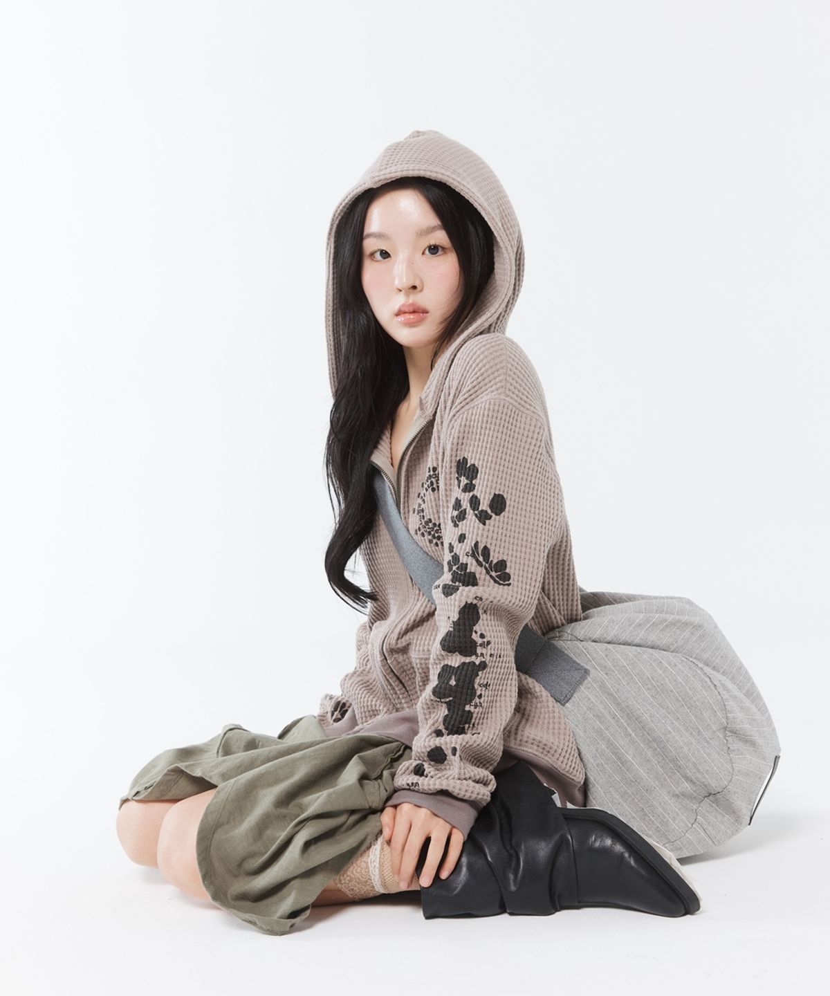 콜로신스(COLOCYNTH) Herba Hood Zip-Up Mocha