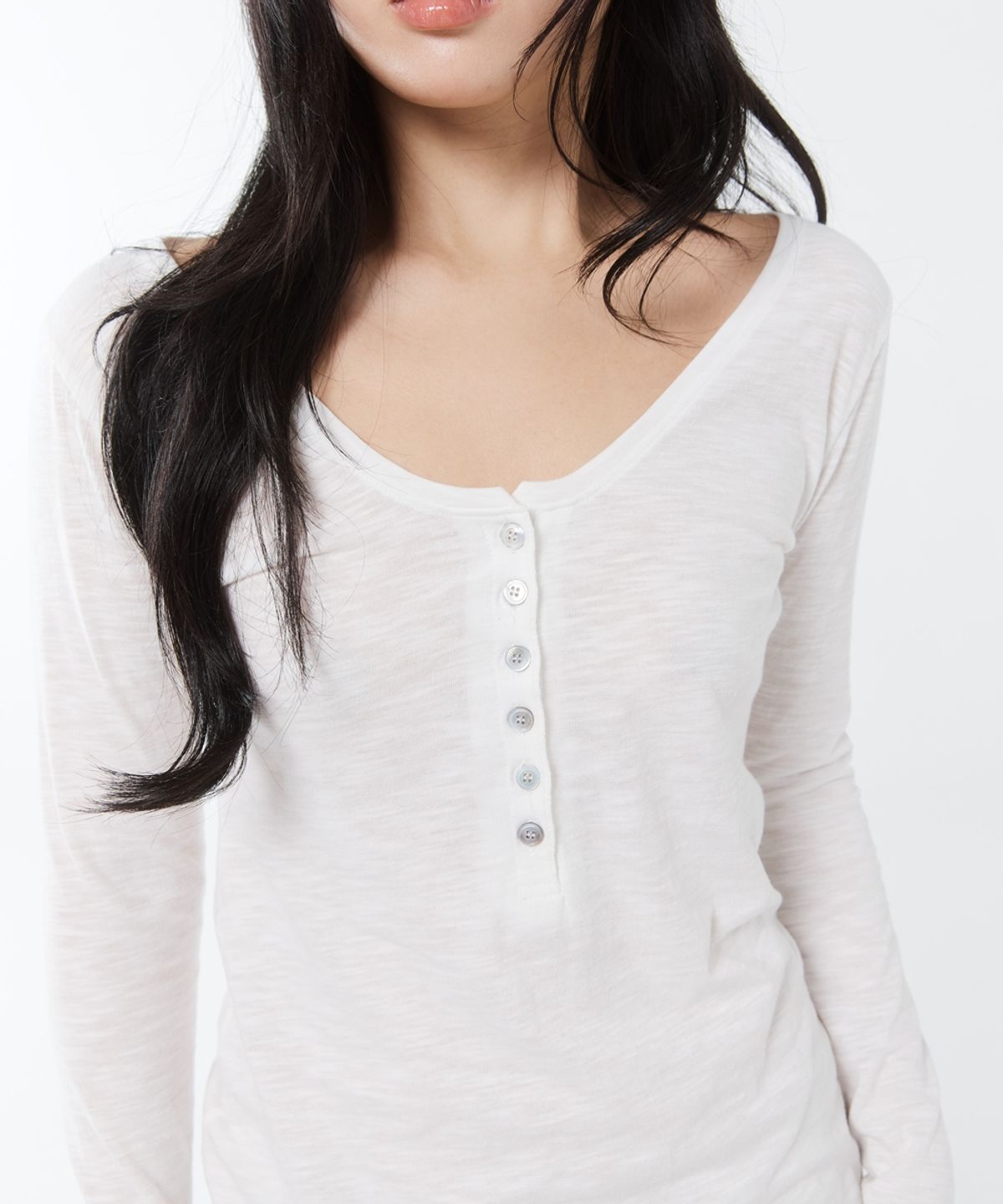 콜로신스(COLOCYNTH) Shell Button Top White