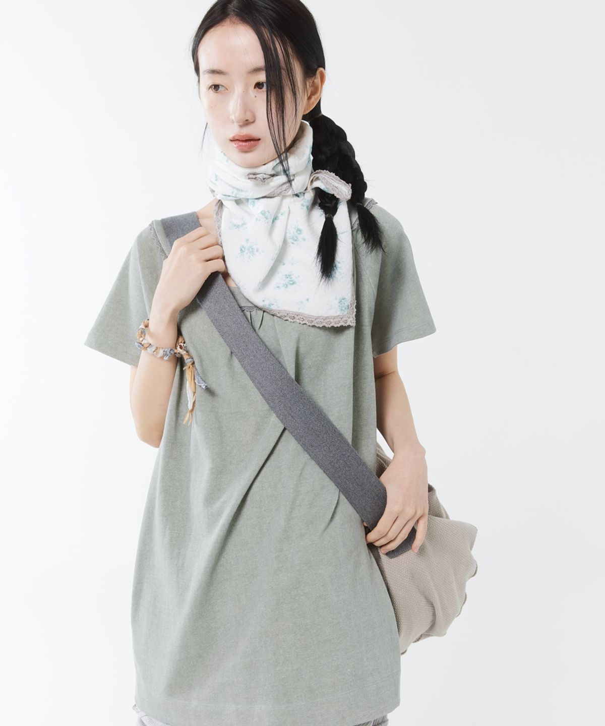 콜로신스(COLOCYNTH) Oz Top dress Mint Khaki