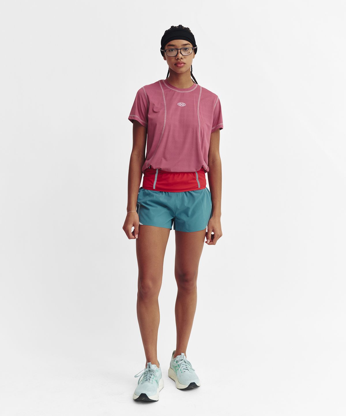 미나수(MENASOO) Sports Fit Contrast Stitch Short Sleeve T Shirt