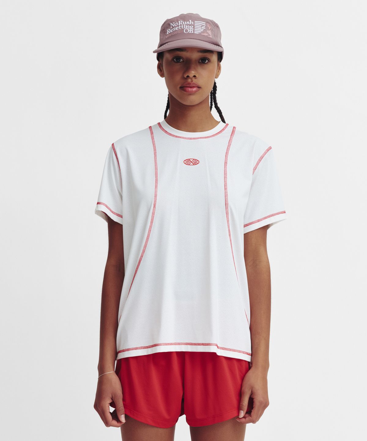 미나수(MENASOO) Sports Fit Contrast Stitch Short Sleeve T Shirt