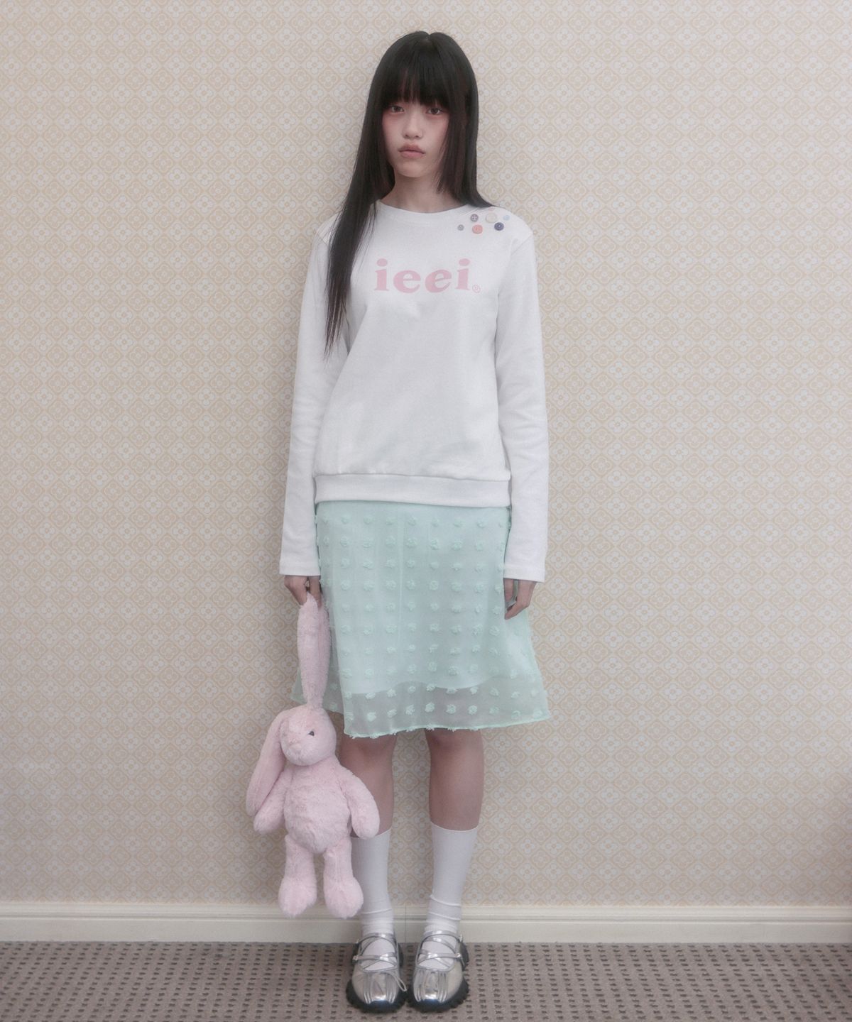 아이이이아이(IEEI) 팔레트 7 버튼 맨투맨