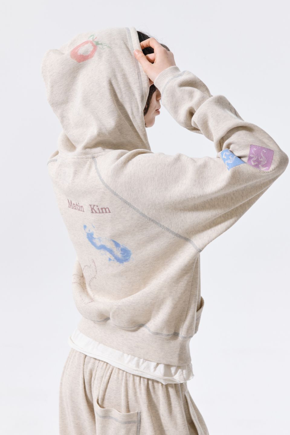 トップス MATIN KIM SKETCH GRAFFITI WAFFLE HOODY MUSINSA公式 | MATIN KIM SKETCH GRAFFITI WAFFLE HOODY ZIP UP IN