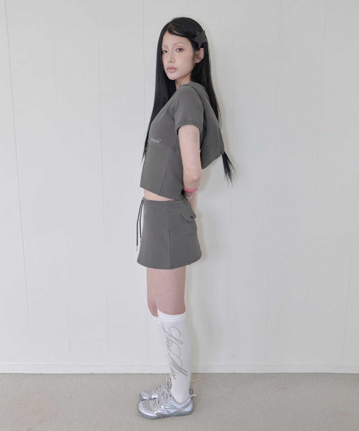 사일프레이(41PRAY) Prayyy V-neck Zip Hoodie / Charcoal