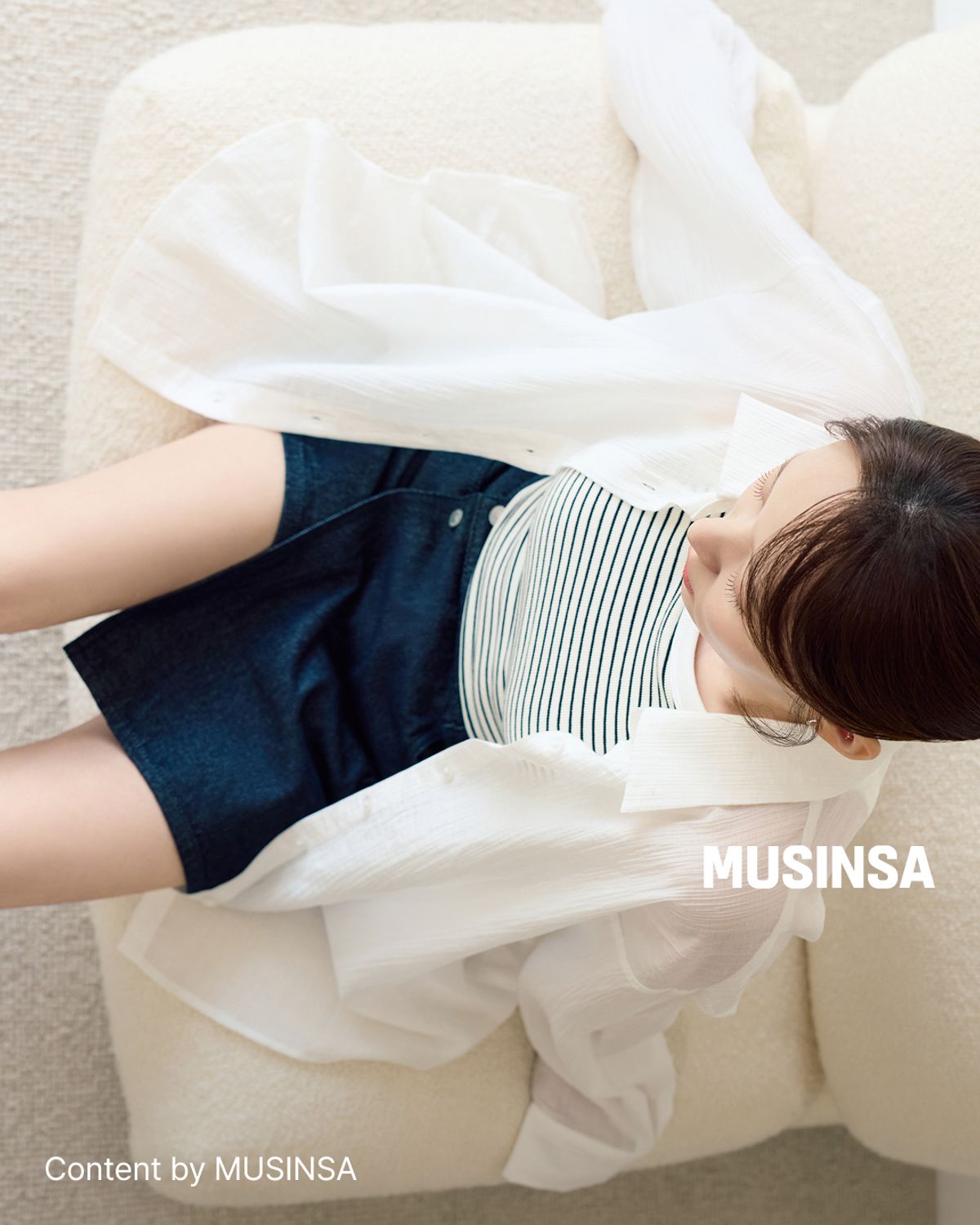 미쏘(MIXXO) 오버핏 시스루 셔츠_MIWYWG509B