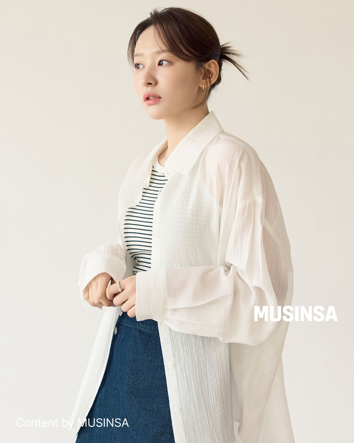 미쏘(MIXXO) 오버핏 시스루 셔츠_MIWYWG509B