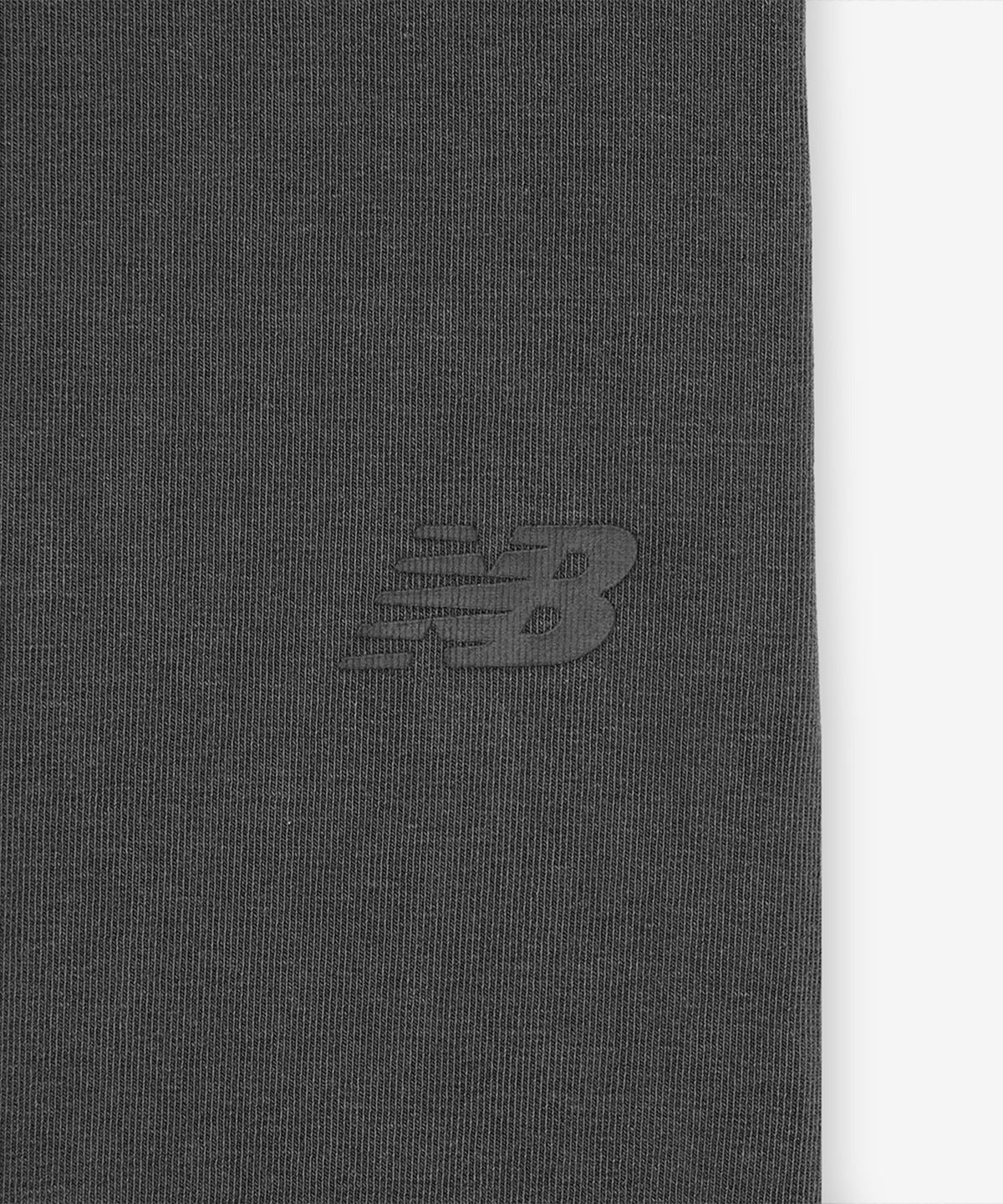 뉴발란스(NEW BALANCE) NBMLG2W472 / WOMEN 핏티드 폴디드 플레어 팬츠 (DYEING CHARCOAL)
