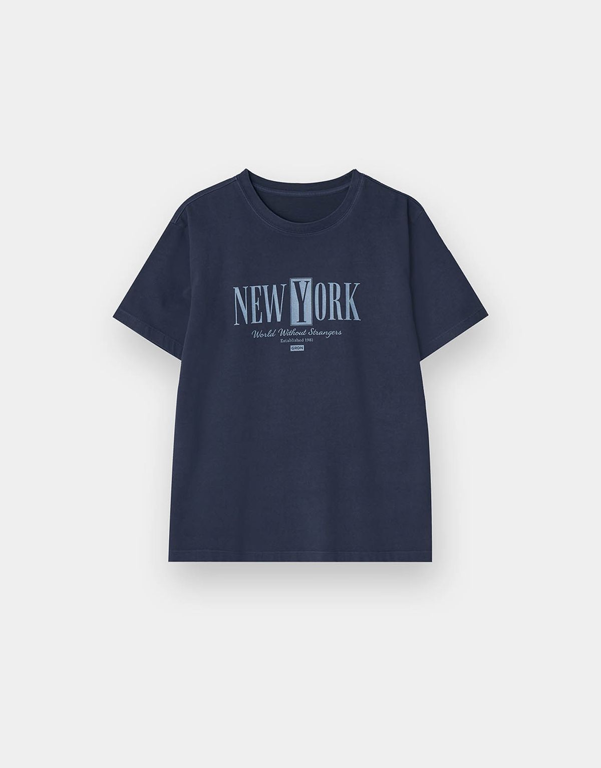 지오다노(GIORDANO) 가먼트다잉 루즈핏 그래픽 반팔티 (DYNGNEW YORK) 396506 [4color]