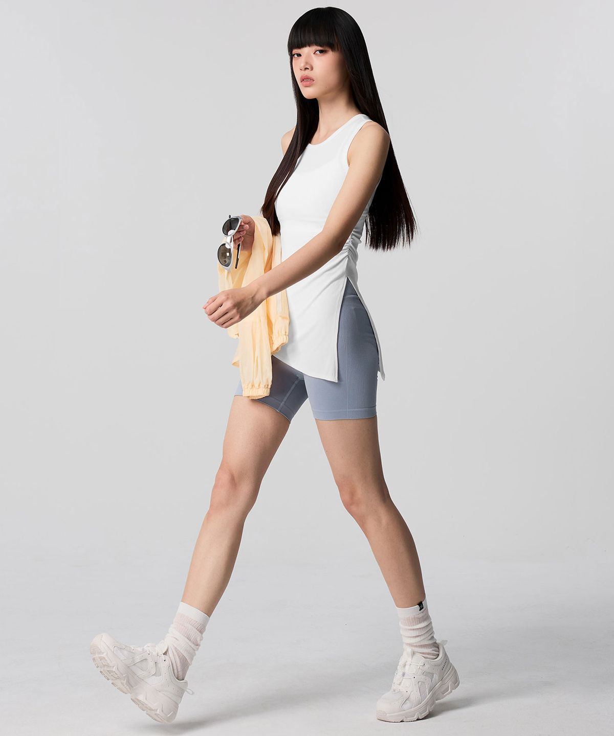 젝시믹스(XEXYMIX) 골지 언밸런스 슬릿 슬리브리스 XFL2TE1104