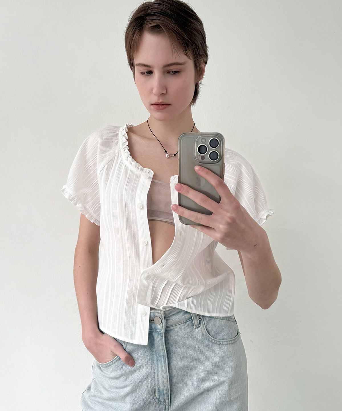엔오르(EN OR) PINTUCK FRILL COTTON BLOUSE - WHITE