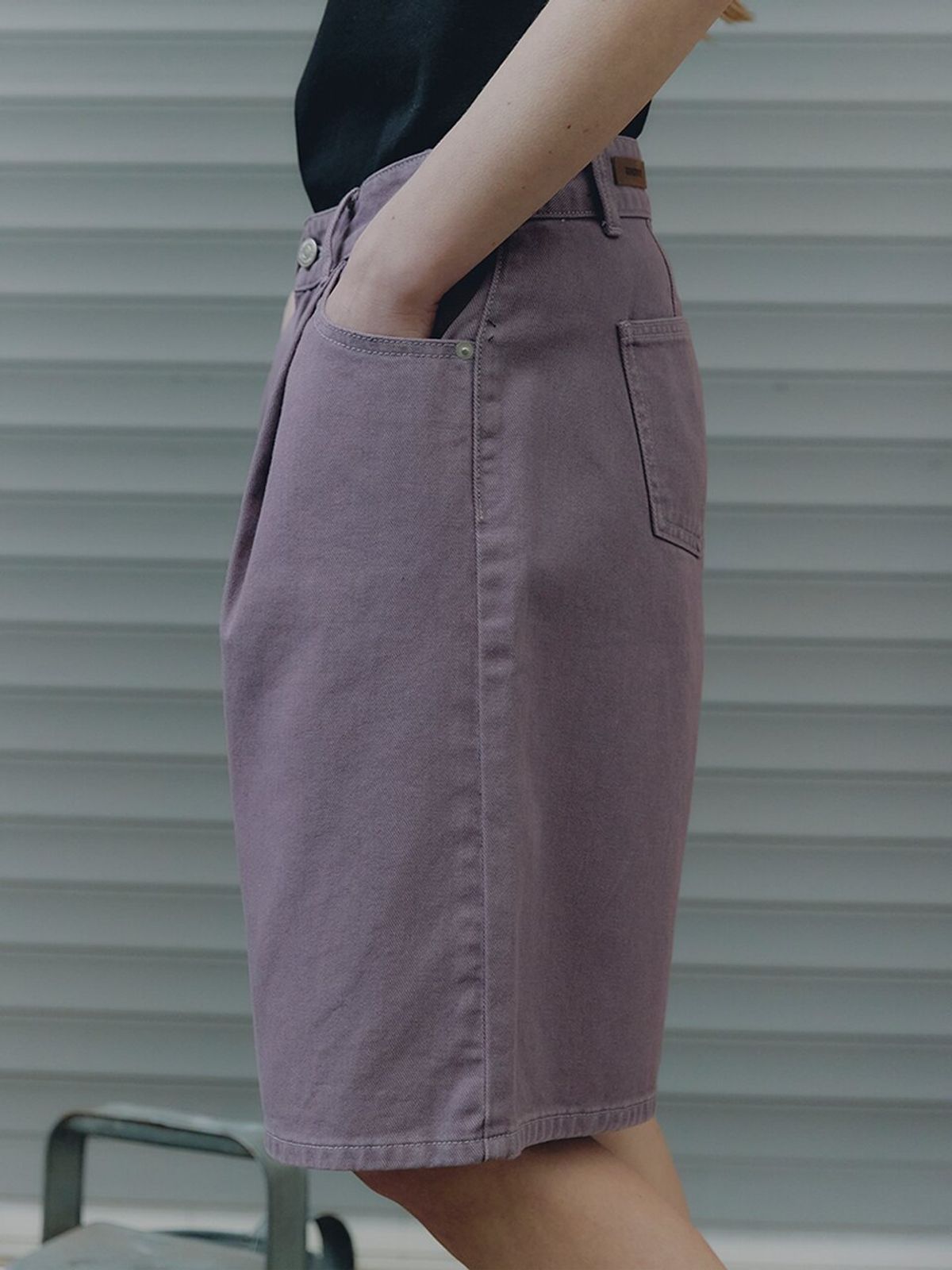 뮈뮈에르(MUEMUER) Dying Bermuda Pants MU2633DN301M