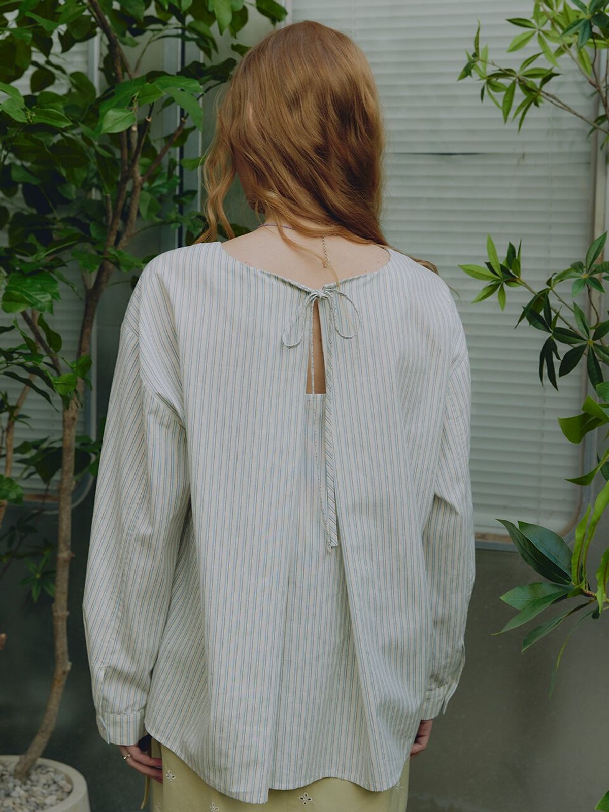 뮈뮈에르(MUEMUER) Stripe Volume Blouse MU2633BL305M