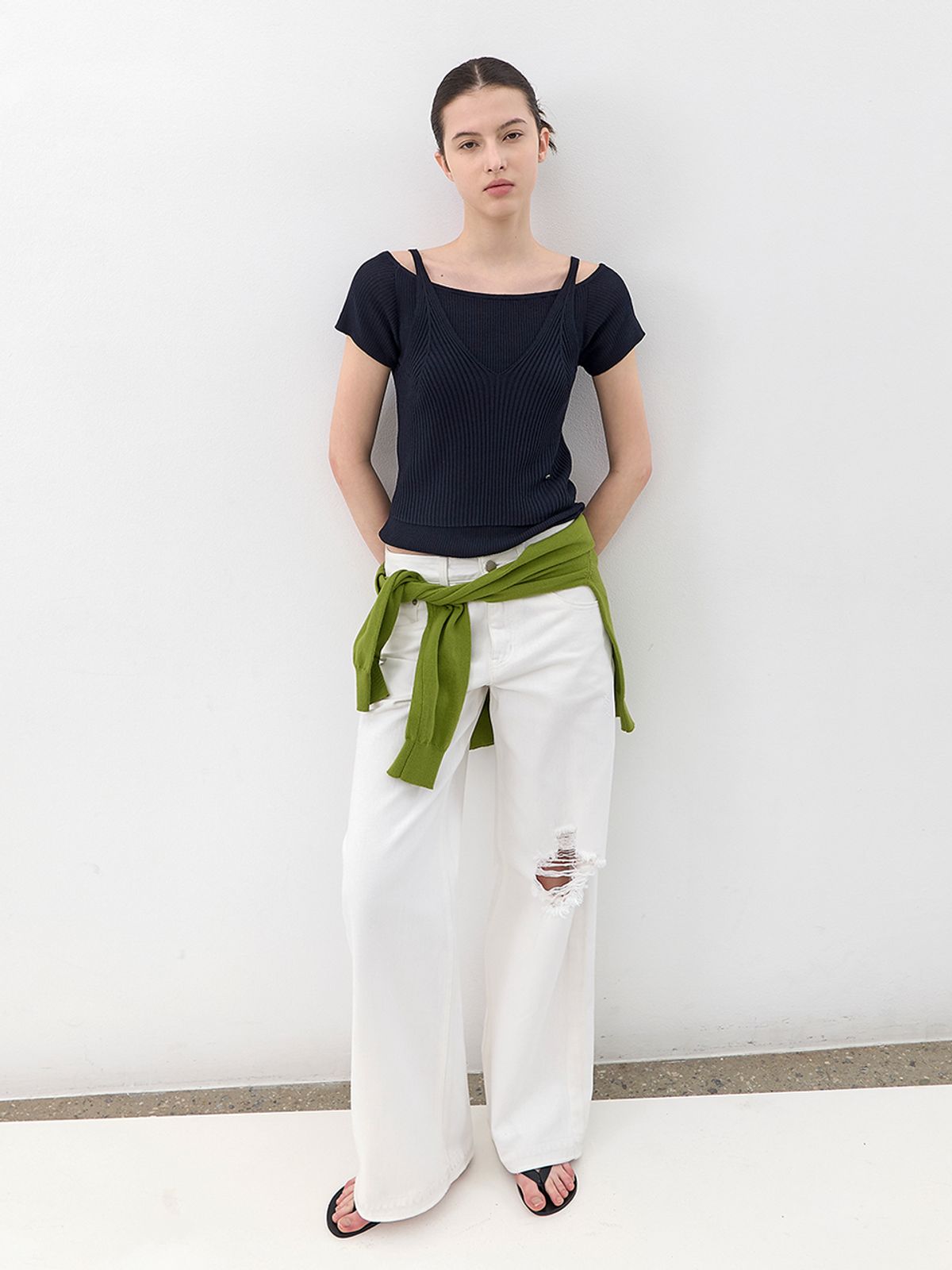 아틀리에 나인(ATELIER NAIN) OFF SHOULDER V-NECK LAYERD KNIT TOP (T-7237)
