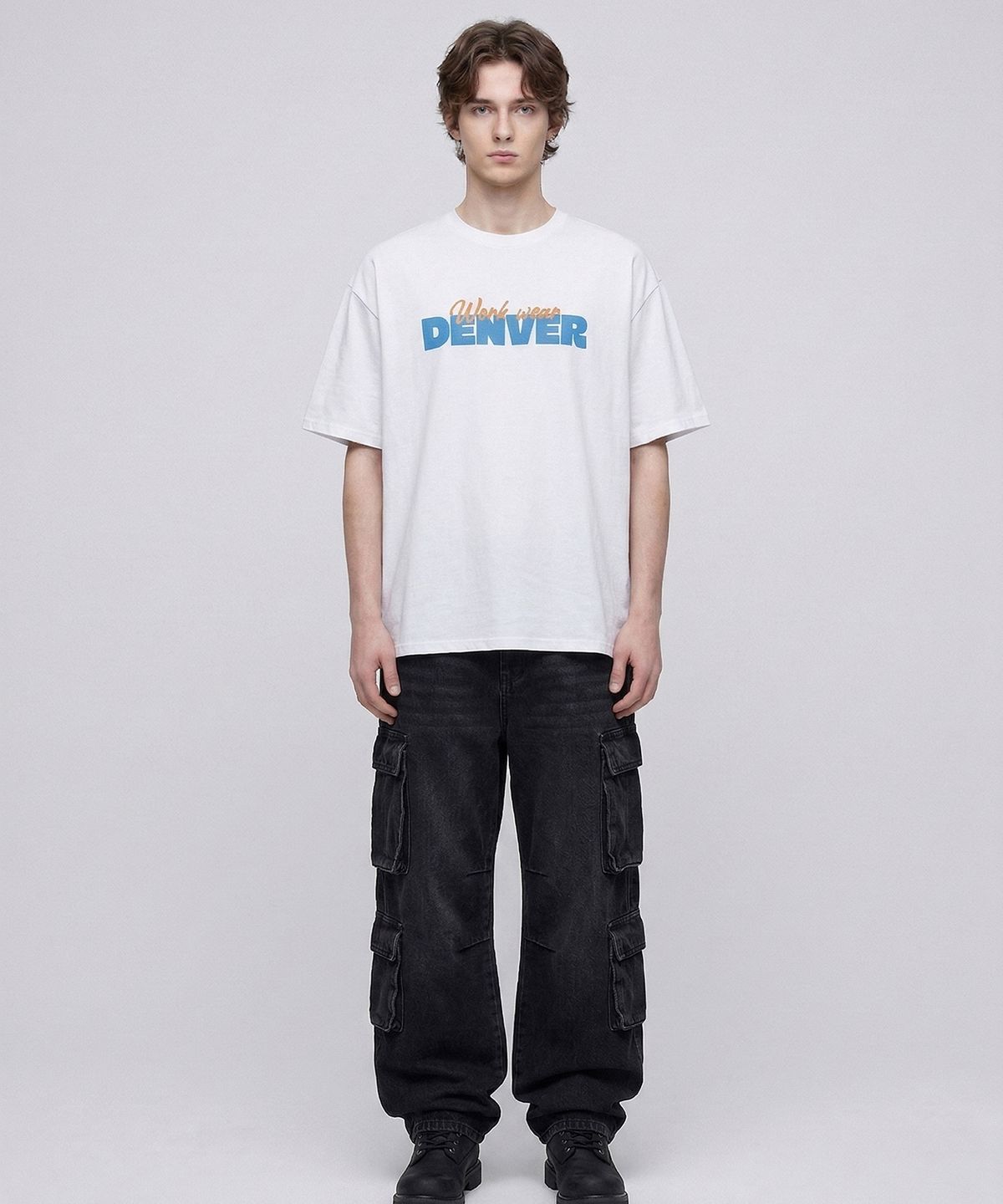 덴버(DENVER) DVT049_덴버 포인트 소로나 오버핏 티셔츠
