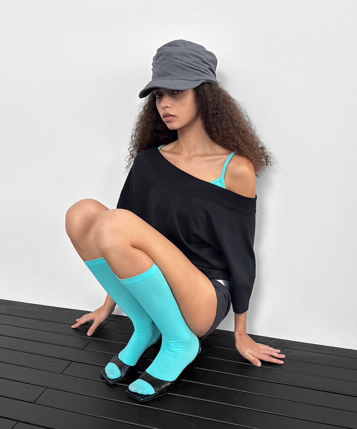 샌드릭(SANDRIC) Multi-Neck Tee_Black