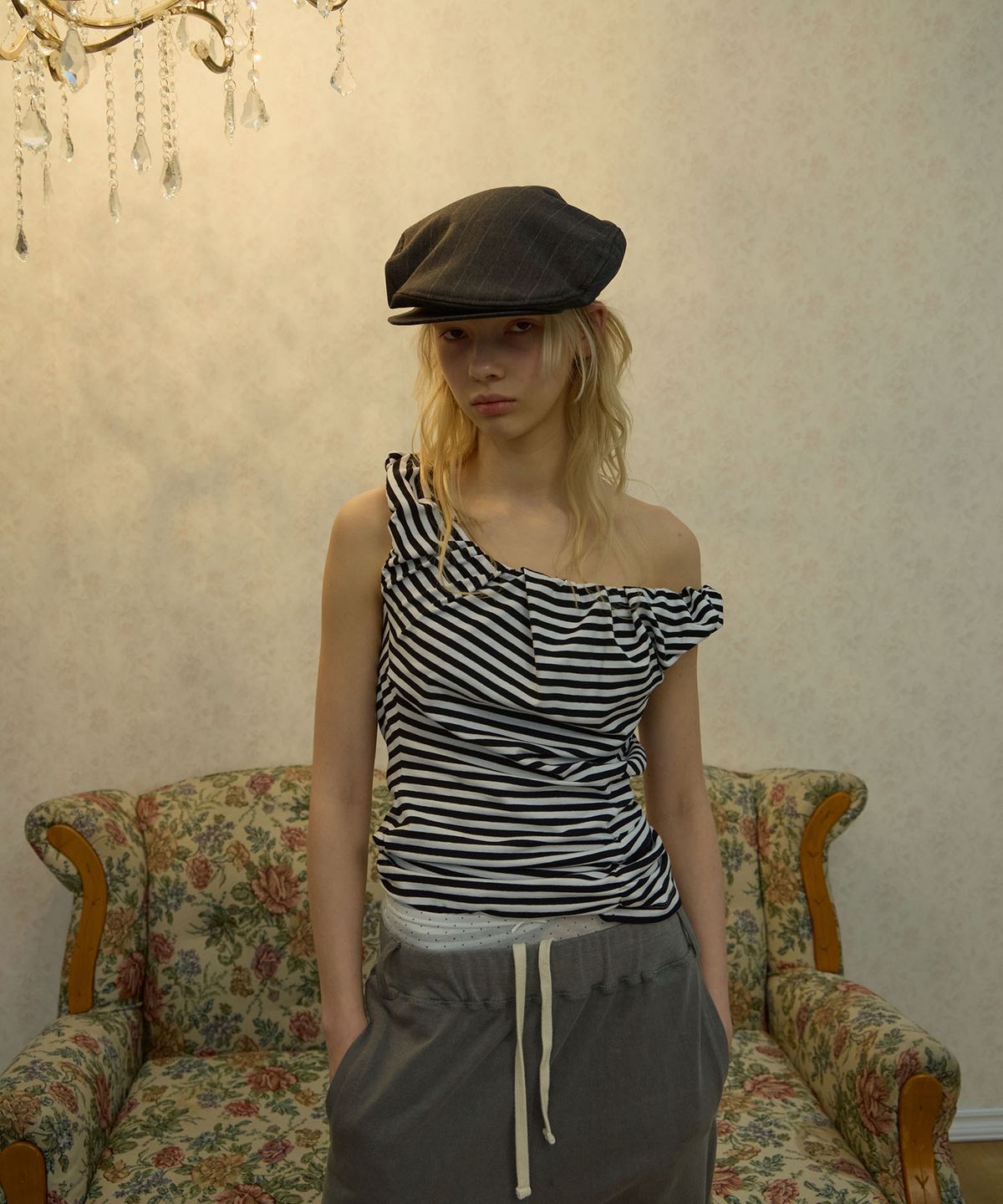 엘씨디씨티엠(LCDC™) STRIPE OFF SHOULDER TOP (BLACK)