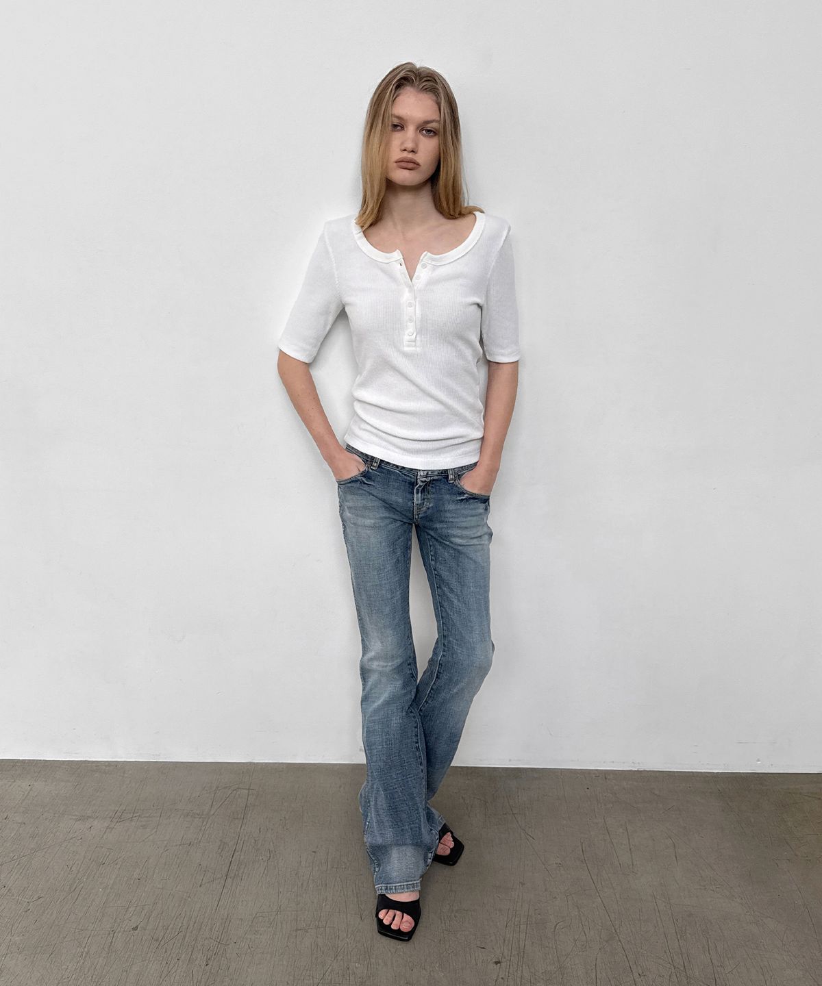 샌드릭(SANDRIC) LINE.01 henley neck tee_3color