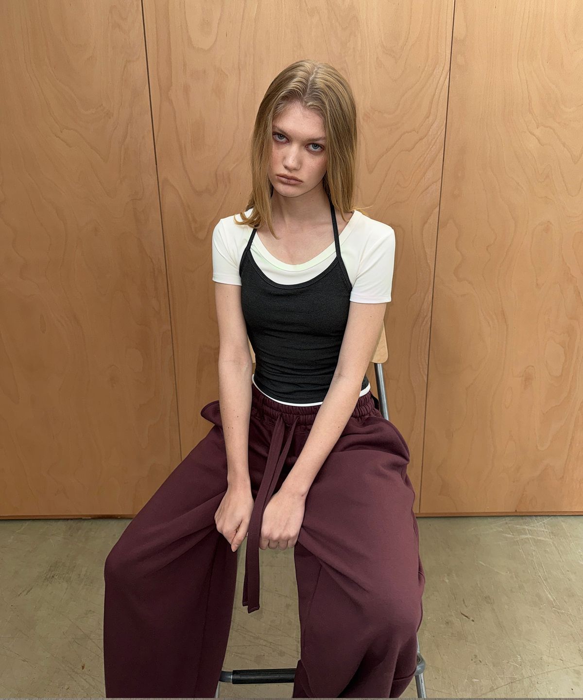 샌드릭(SANDRIC) LINE.01 u-neck tee_2color