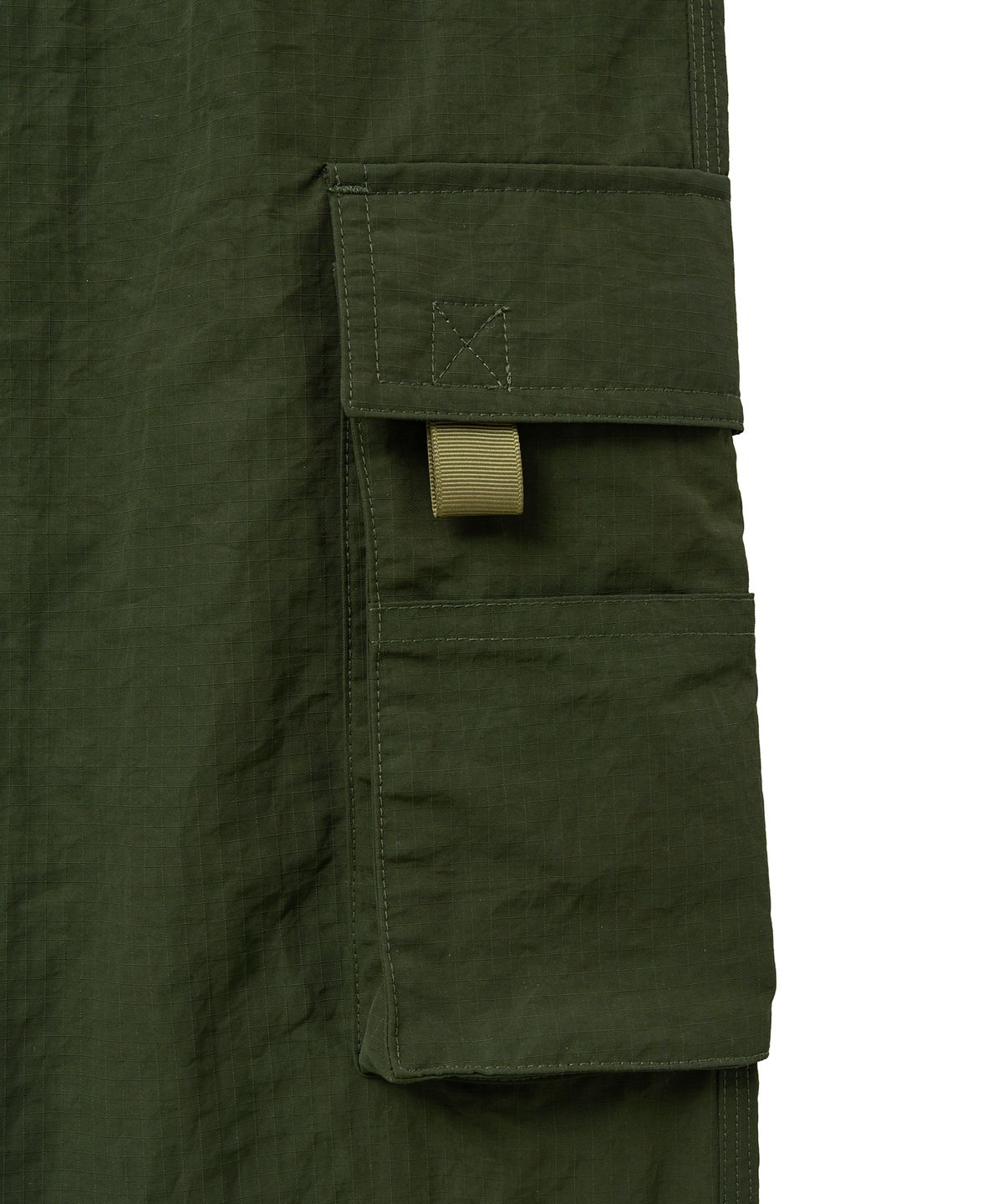 핍스 모터사이클(PHYPS MOTORCYCLE) Nylon Cargo Bermuda Shorts Khaki