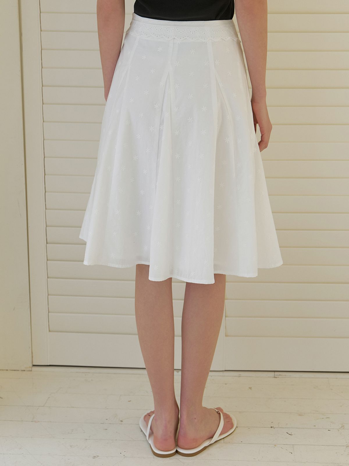 리엘(RE L) Sora flower laced skirt (white)