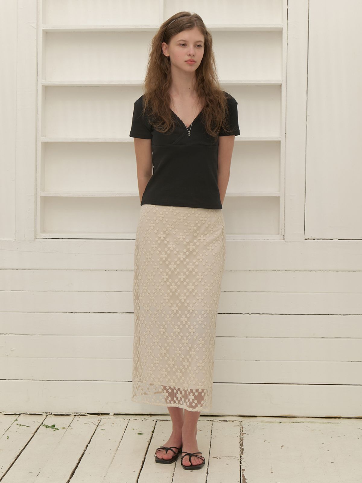 리엘(RE L) Faint lace skirt (natural)