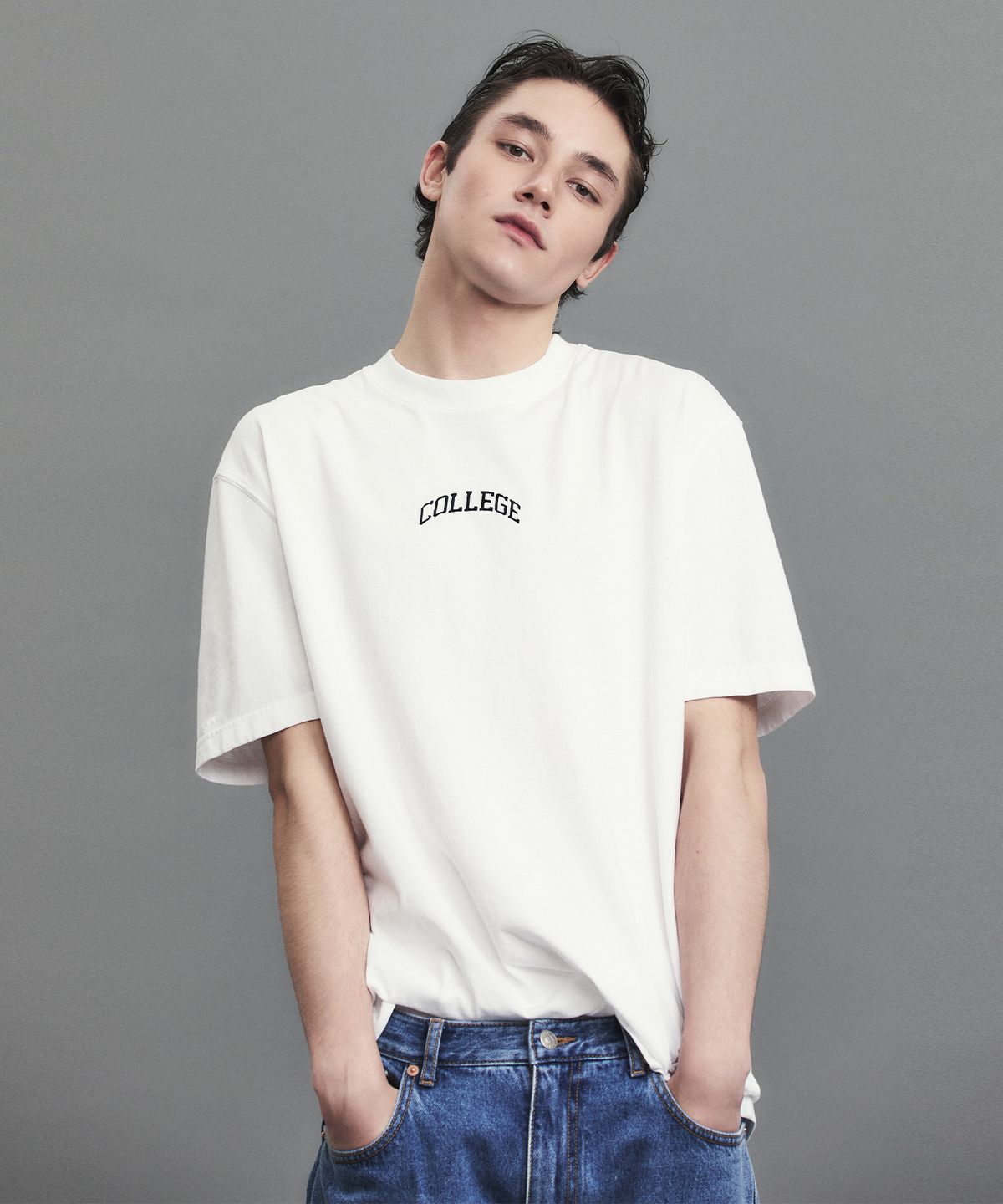 노앙(NOHANT) COLLEGE LOGO T-SHIRT WHITE