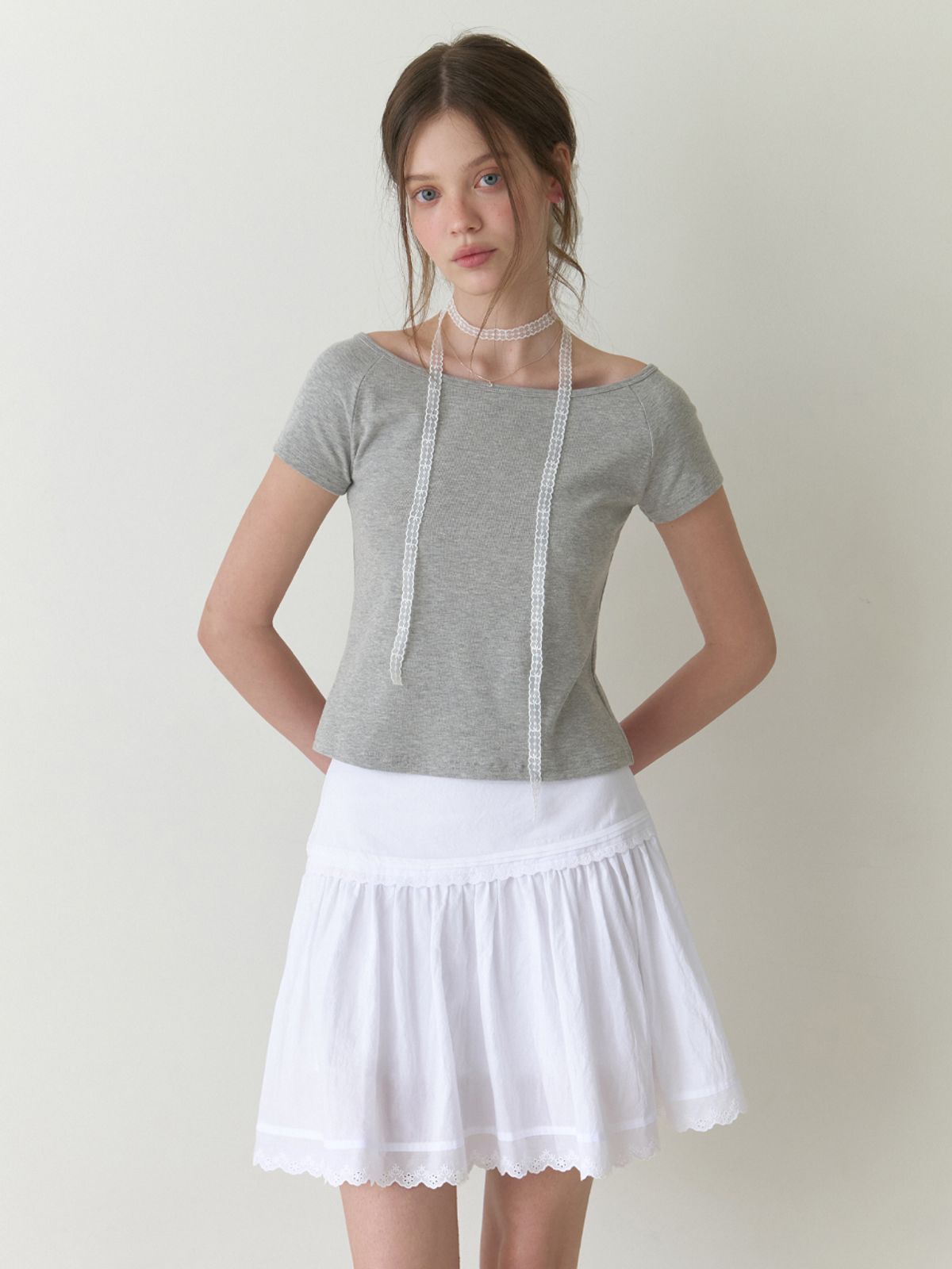 리엘(RE L) Anni off shoulder half t-shirt (gray)