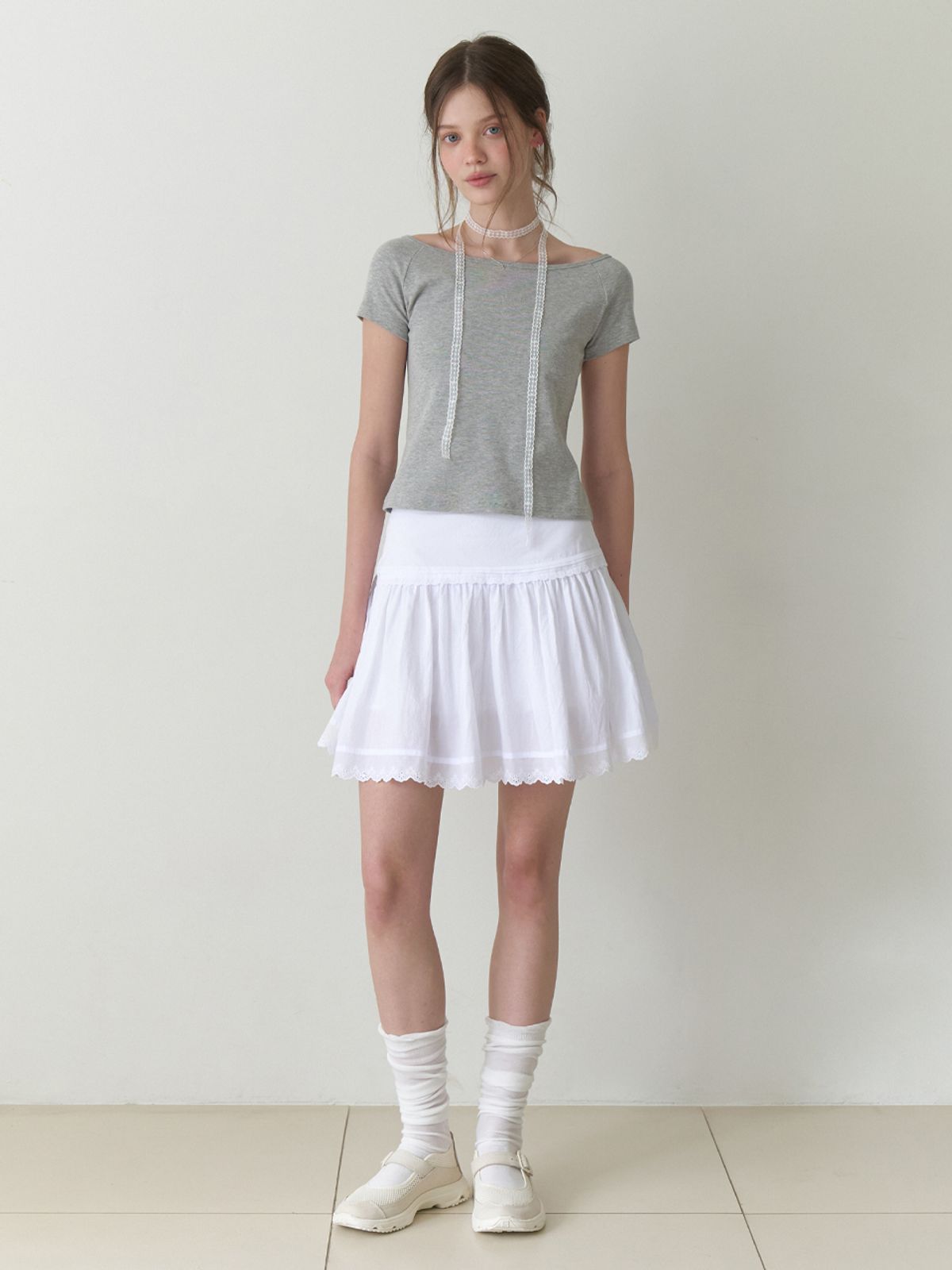리엘(RE L) Anni off shoulder half t-shirt (gray)