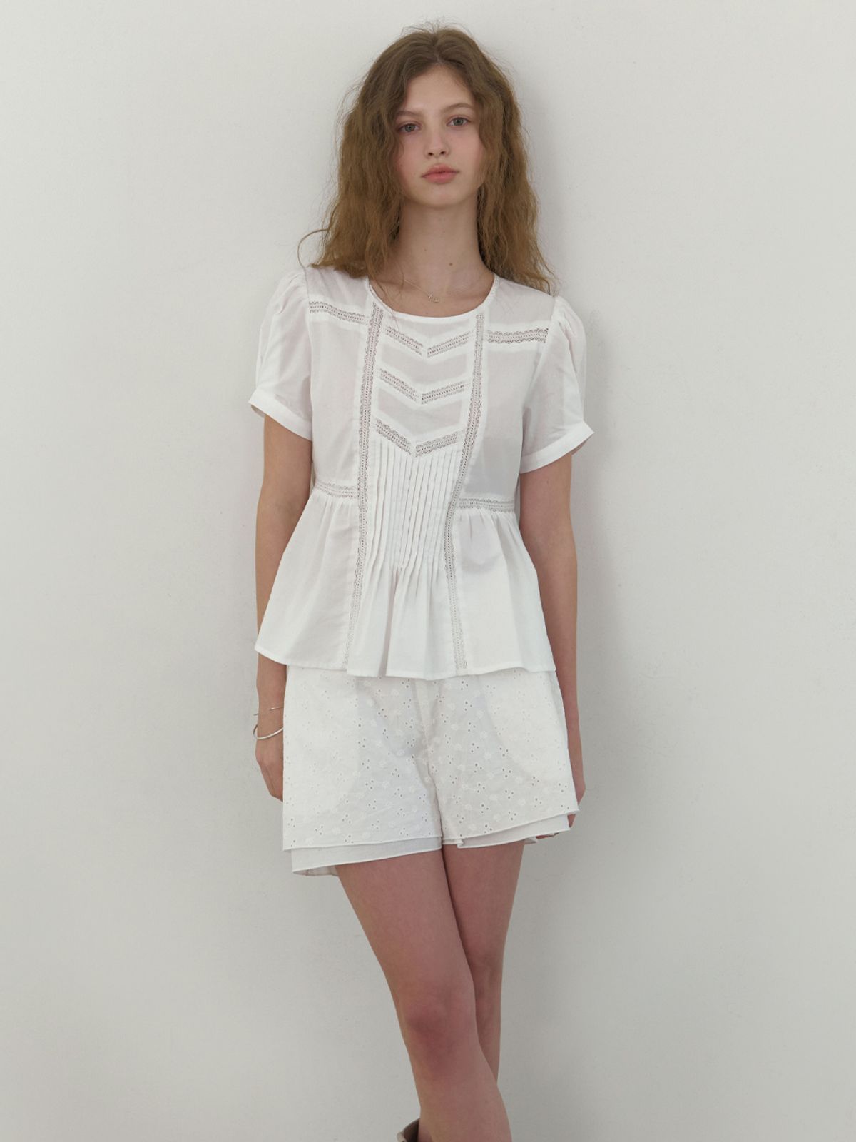 리엘(RE L) Joanne lace blouse (white)