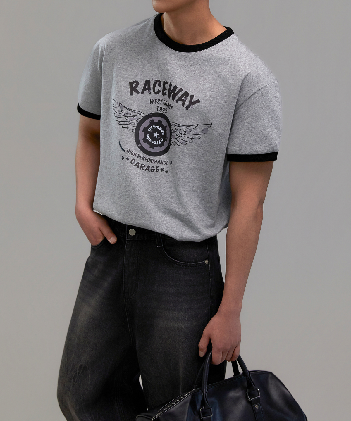 오프메이드(OFFMADE) RACEWAY 세미 머슬핏 크롭 링거 반팔티 - 그레이