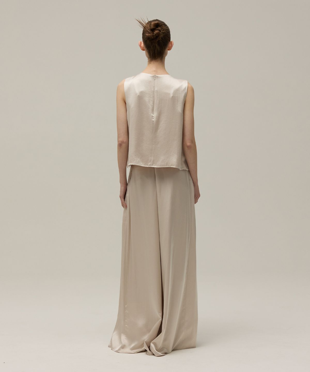 므아므(MMAM) Pleated vest