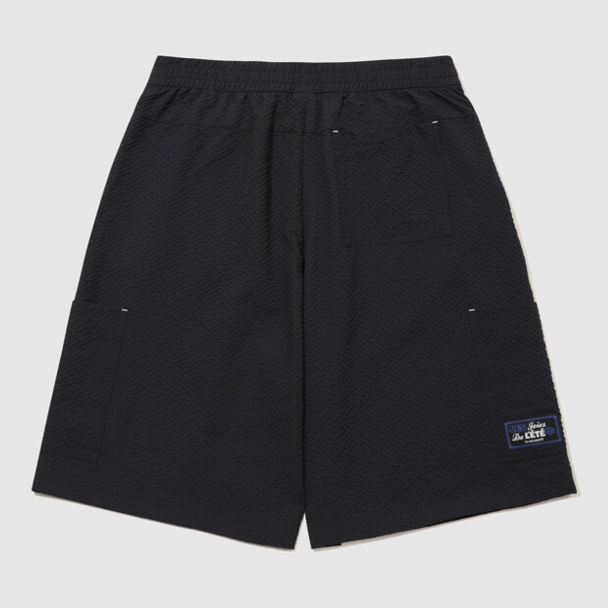 르꼬끄(LECOQ) 유니 시어서커 버뮤다 숏팬츠 - 블랙 QR223LHP63