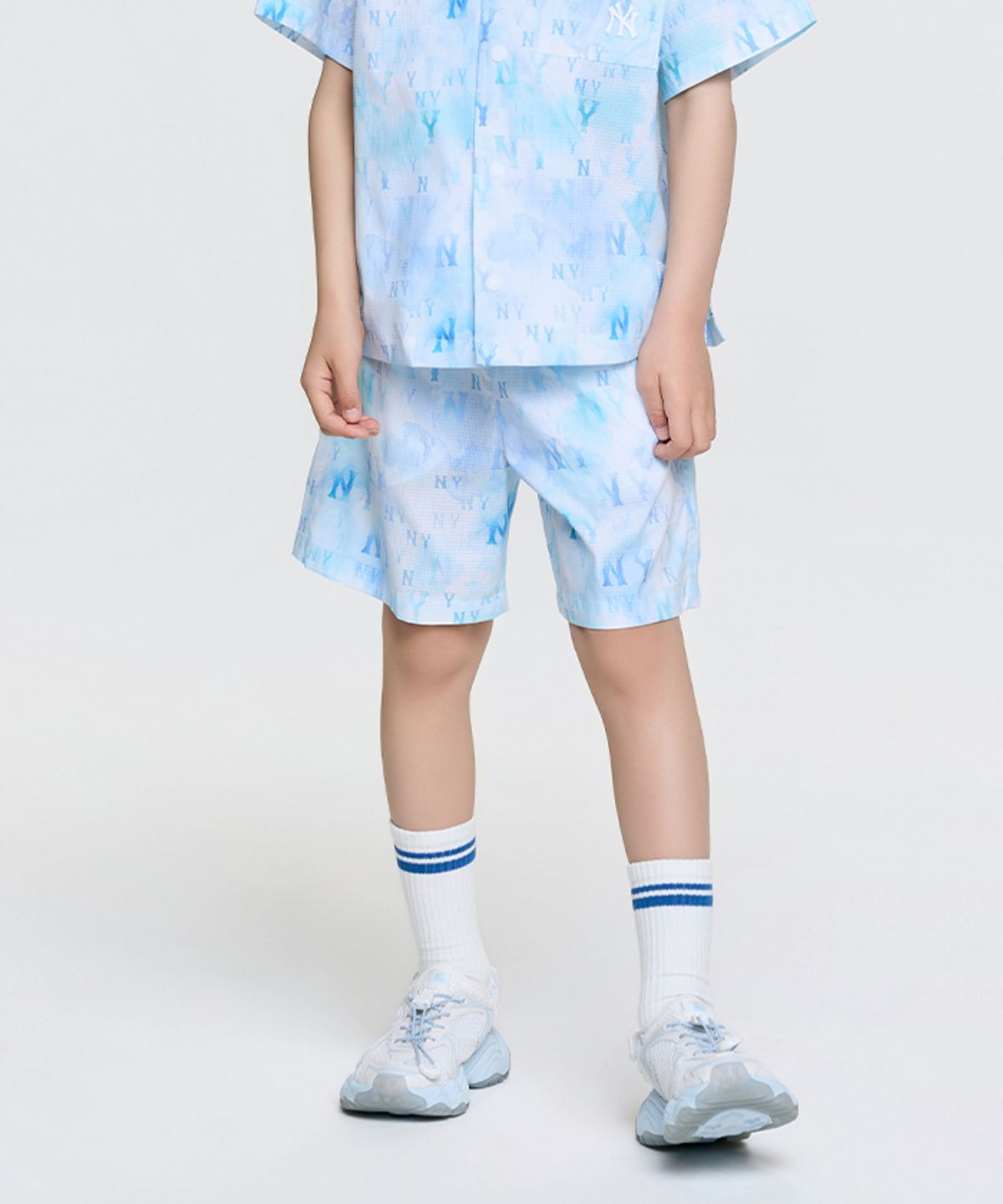 엠엘비 키즈(MLB KIDS) 스포티브 워터 모노그램 4부 팬츠 NY (L.Blue)