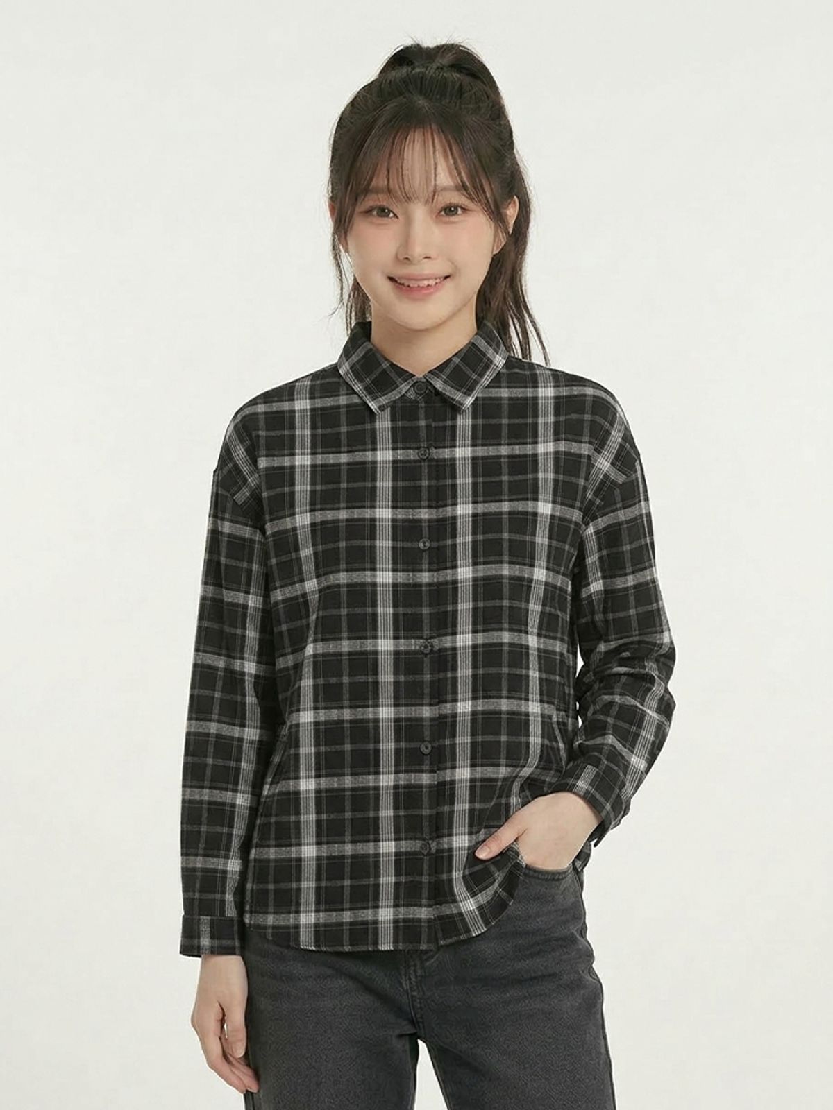 행텐 틴즈(HANGTEN TEENS) 틴즈 여아 시어서커 체크 셔츠_100(14570-120-404-68)