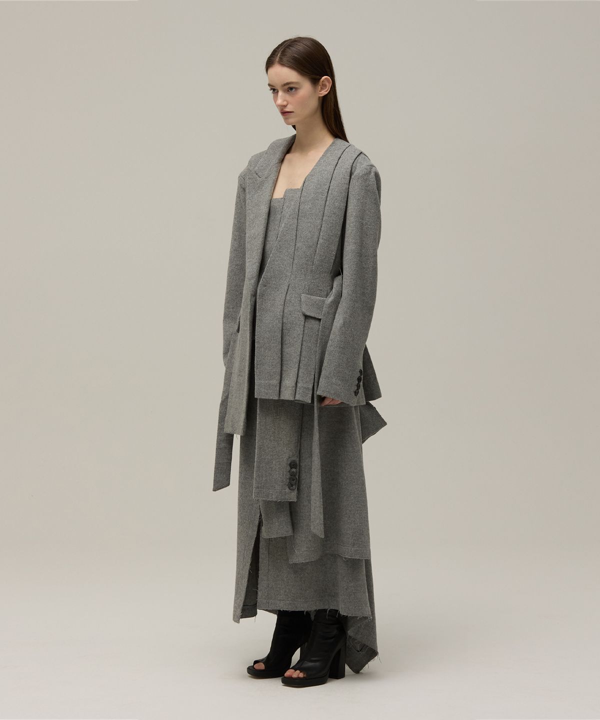 므아므(MMAM) Wool unbalance tuck jacket