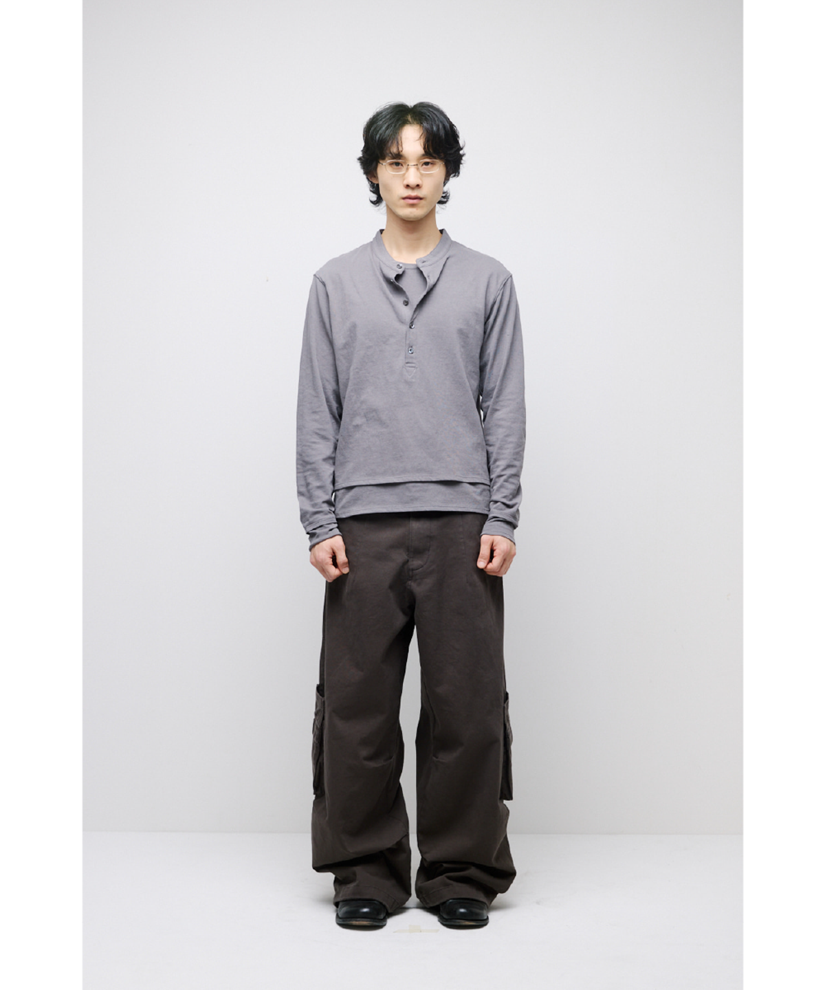 해칭룸(HATCHINGROOM) Dual Front Tee Grey