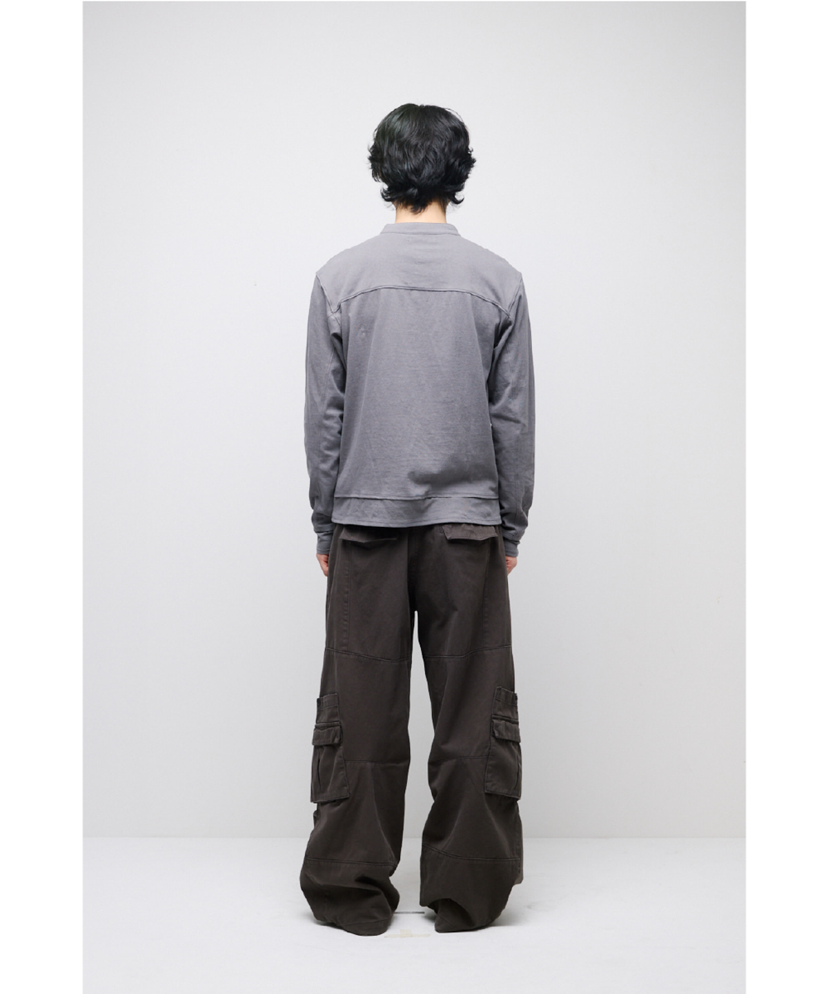 해칭룸(HATCHINGROOM) Dual Front Tee Grey