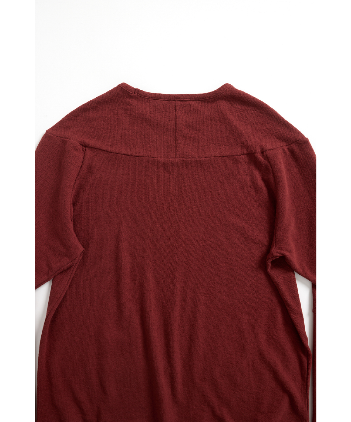해칭룸(HATCHINGROOM) Incision Tee Dark Red